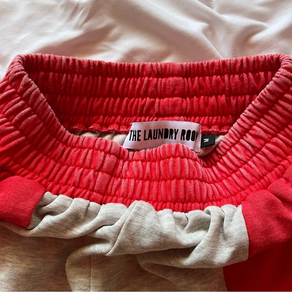 The Laundry Room Comfy Shorts (size M)🍒 - Picture 2 of 5